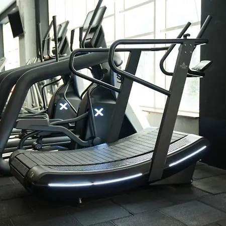 Апартаменти Regina's Sky View 32nd Floor Скоп'є