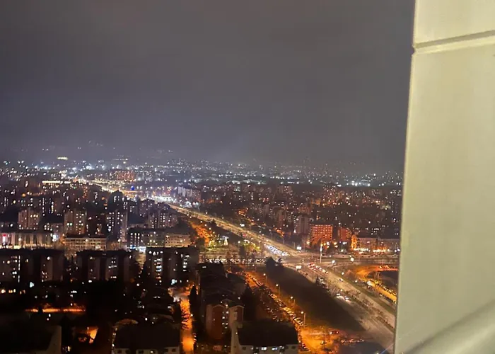 Regina's Sky View 32nd Floor * Skopje