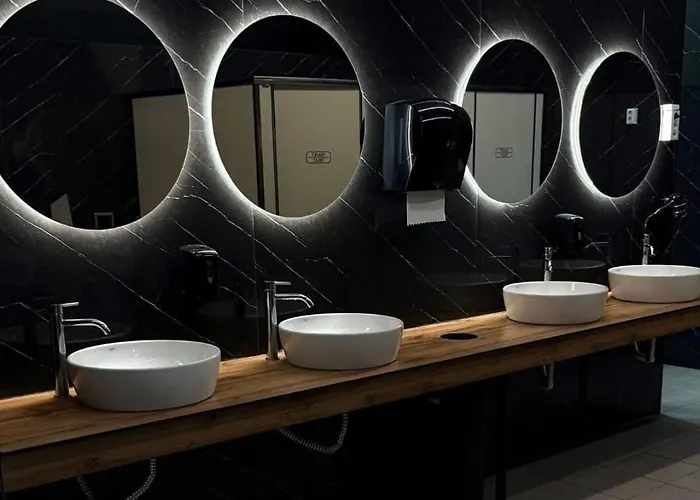 Apartment Regina's Sky View 32nd Floor *