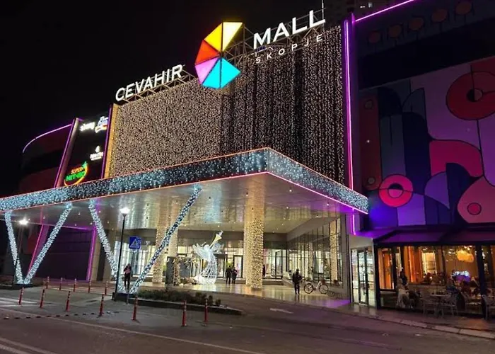 Regina's Sky View 32nd Floor Lejlighed