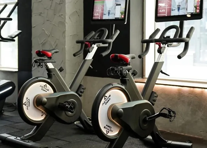 Regina's Sky View 32nd Floor * Skopje